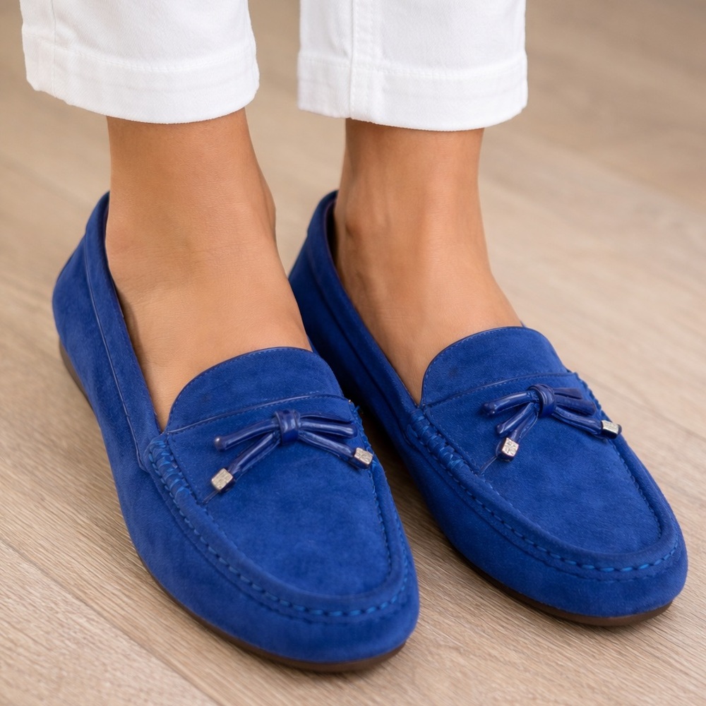 Isaac Mizrahi Blue Suede Driver Loafers Women’s Size 9.5